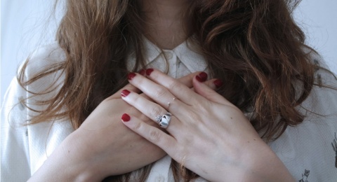 Self-love sebagai Tameng Terkuat Melawan Kata-kata Pelaku Bullying