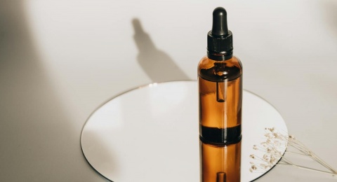 4 Brightening Serum Rp40 Ribuan Ampuh Cerahkan Wajah Kusam dan Pudarkan PIH