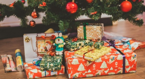 Bingung Cari Kado Natal? Ini 7 Rekomendasi Hadiah Simpel Tapi Berkesan