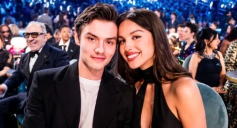 Dua Tahun Pacaran, Olivia Rodrigo dan Louis Partridge Dikabarkan Putus