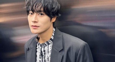 Daily Look Sat-Set, Intip 4 Gaya OOTD Minimalis ala Cha Seo Won