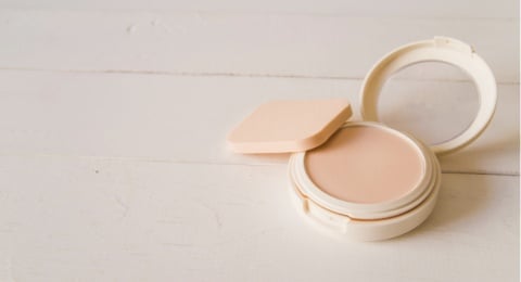 5 Cushion dengan Finish Matte Terbaik untuk Kulit Berminyak dan Acne Prone