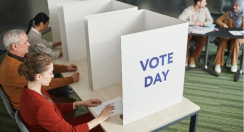 Pilkada Lewat DPRD: Ketika Efisiensi Berhadapan dengan Hak Pilih Rakyat