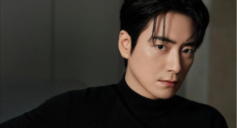Lee Jun Hyuk Perdana Bintangi Drama Okultisme Eksorsisme Bertajuk Awakening