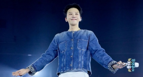 Dibanjiri 40 Ribu Penggemar, G-Dragon Sukses Gelar Fanmeeting Solo Pertama