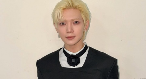 4 Ide Styling Outerwear ala Yeosang ATEEZ untuk OOTD Simpel tapi Kece!