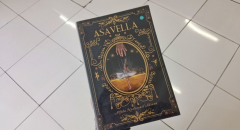 Terluka Bertubi-tubi di Novel Asavella Karya Alfida Nurhayati Adiana