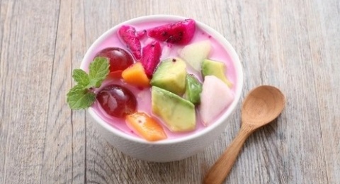 Pilihan 5 Es Buah Klasik, Teman Segar saat Berbuka Puasa