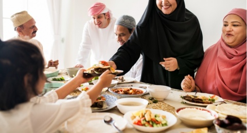 Ramadan dan Meja Makan yang Kembali Ramai