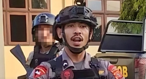 Ketika Helm Baja Menjadi Senjata: Saatnya Memulangkan Brimob ke Posnya