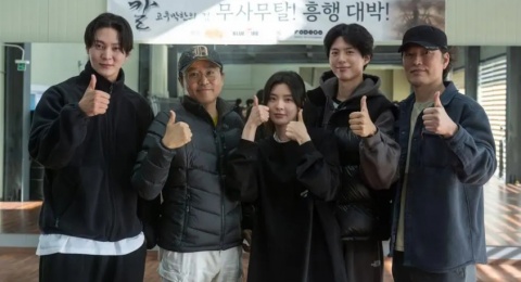 Tayang 2027, Ini Jajaran Pemain Film The Sword: A Legend of the Red Wolf