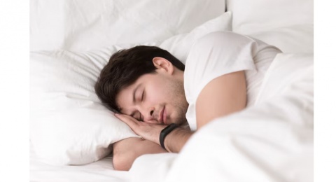 Habis Sahur Tidur Lagi? Ternyata Buat Pola Tidur dan Metabolisme Berantakan