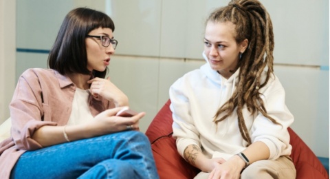 Stop Jadi Teman yang Paling Nyebelin: Kenali 5 Attitude Komunikasi yang Merusak Hubungan