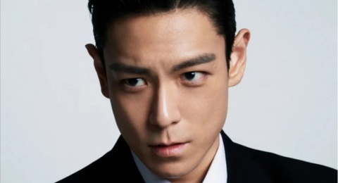 T.O.P Kolaborasi dengan Artis Ternama Dunia di Album Another Dimension