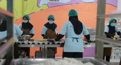 Misi Menyelamatkan APBN: Mengulik Potensi Pajak yang Hilang dari Program MBG