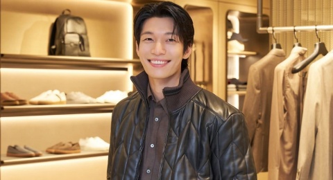 OOTD Lebih Maskulin dengan 4 Inspirasi Padu Padan Outerwear ala Wi Ha Joon