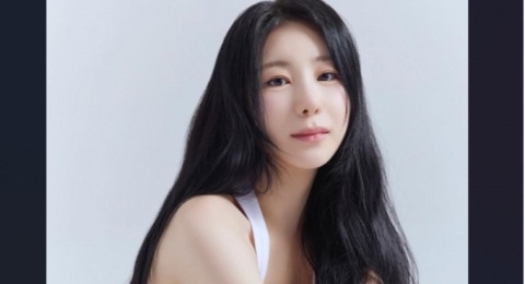 Lee Chae Yeon Umumkan Comeback April di Bawah Naungan Agensi Baru!