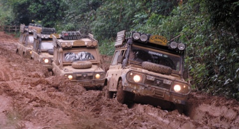 Event Offroad Legendaris Camel Trophy Hadir Kembali di Kalimantan Tribute