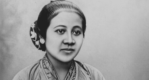 Setiap Tahun Kita Merayakan Kartini, Tapi Stereotip yang Ia Lawan Masih Hidup