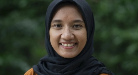 Perempuan di Balik Konservasi, Cerita Rahayu Oktaviani 17 Tahun Dedikasikan Diri untuk Owa Jawa