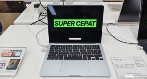 MacBook Air M4 13 Inci: Laptop Tipis dengan Tenaga yang Tak Terduga