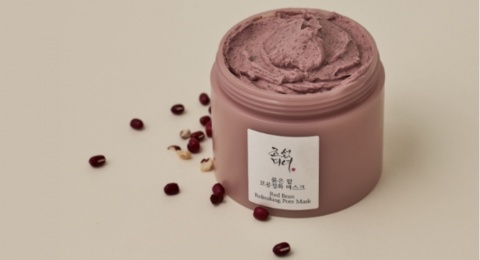 Pori-Pori Bersih Maksimal! 3 Clay Mask Red Bean Terbaik untuk Kulit Glowing