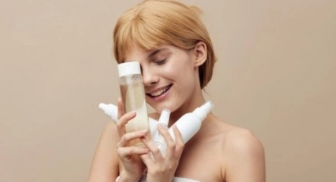 4 Essence Toner Probiotic, Kunci Kulit Auto Lembap dan Skin Barrier Kuat!
