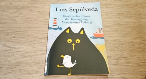 Kritik Ekologi dalam Fabel Camar dan Kucing Karya Luis Seplveda