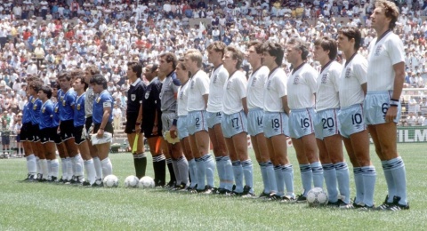 Lebih dari Sepak Bola, Inggris vs Argentina Jadi Laga Sarat Muatan Politik