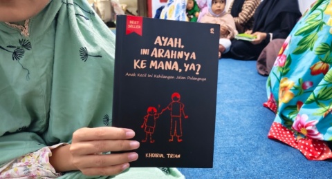 Buku Ayah, Ini Arahnya ke Mana, Ya?: Teman Anak-Anak yang Kehilangan Ayah