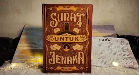 Surat untuk Jenaka: Antara Cinta, Mesin Waktu, Hukum, dan Misteri Tahun 1923