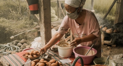 Kemiren Lawan Komersialisasi Budaya Lewat Wirausaha UMKM Berkelanjutan