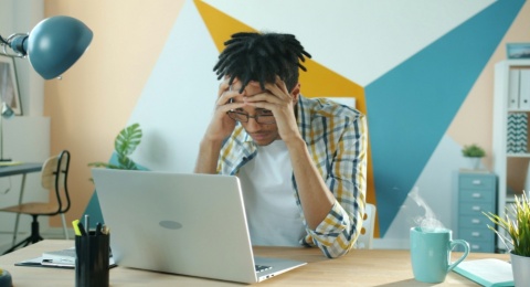 Side Job: Pilihan atau Kewajiban untuk Bertahan Hidup?