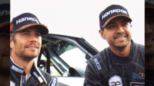 Jenazah Paul Walker Sulit Dikenali, Autopsi Ditunda