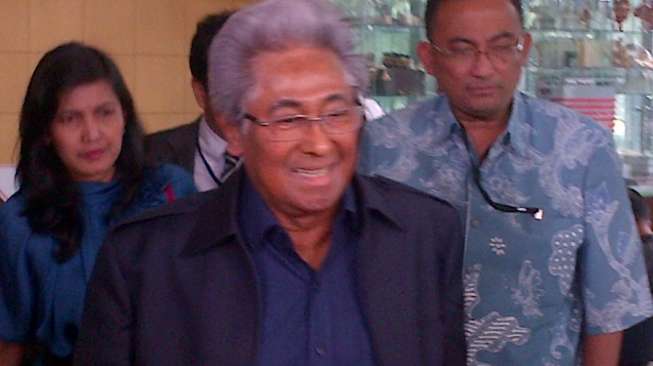 Ini Pesan Terakhir Adnan Buyung yang Ditulis Sambil Menangis