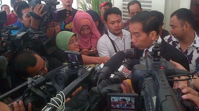 Jokowi Minta PNS Pemprov DKI Netral di Pemilu 2014