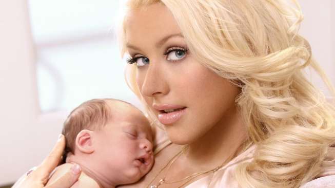 Christina Aguilera Hamil Anak Kedua 