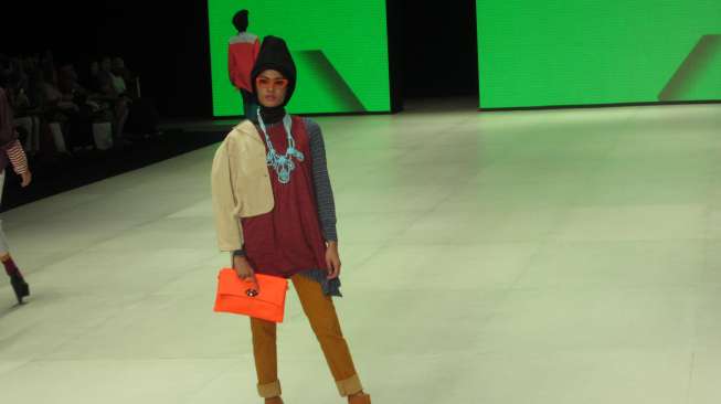 Warna-Warni Dauky Cerahkan Panggung IFW 2014