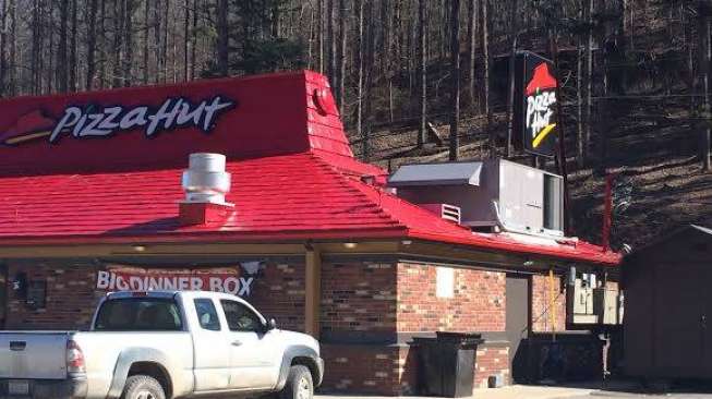 Pizza Hut cabang Kermit, Virginia Barat (Foto: Delish)