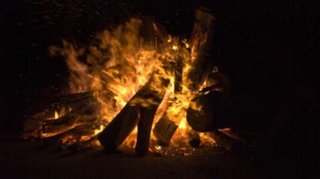 Rumah Doa Gereja Baptis Bantul Dibakar Orang Tak Dikenal