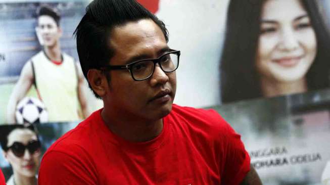 Acha Septriasa di sela acara konferensi pers film 'Aku Cinta Kamu' di Epicentrum Kuningan, Jakarta, Selasa (4/3). [MATAMATA/Adrian Mahakam]