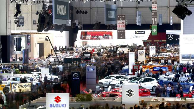 Tiga Mobil Tercepat Bersaing di &quot;Geneva Motor Show&quot;