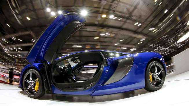 McLaren 650S dalam pameran otomotif Geneva Motor Show ke 84 di Geneva, Swiss, (3/3). [Reuters/Arnd Wiegmann]