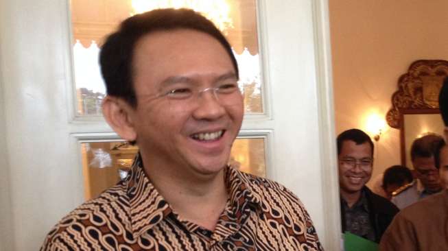 Dugaan &quot;Mark Up&quot; Kasus Bus Karatan, Ahok: Kejagung &quot;Slow&quot; Sedikit