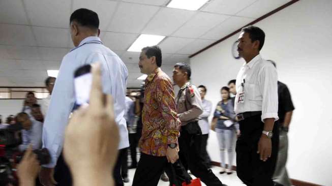 Andi Alfian Mallarangeng menjalani sidang perdana di Pengadilan Negeri Tindak Pidana Korupsi, Jakarta, Senin (10/3). [suara.com/Adrian Mahakam]