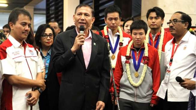 Penyambutan para juara All England 2014 di Bandara Soekarno-Hatta. (Humas PBSI)