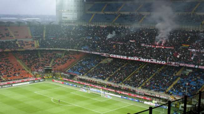 Milan Dihancurkan, Maldini Marah Besar