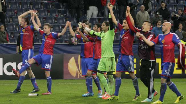 Video: Valencia Bertekuk Lutut di Kaki Basel