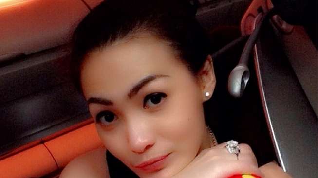 19 Desember, Christy Jusung Ditalak Tiga