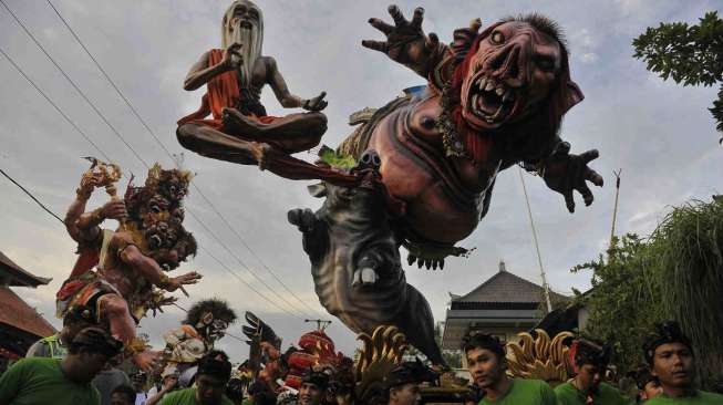 Ogoh-ogoh Raksasa Ramaikan "Nusa Dua Fiesta"